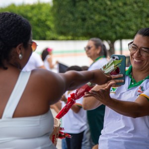 Santaluz realiza caminhada de conscientização contra o feminicídio